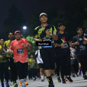 Runner Photo 6957782