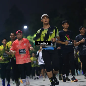 Runner Photo 6957783