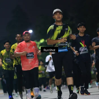 Runner Photo 6957788