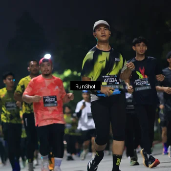 Runner Photo 6957789