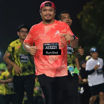Runner Photo 6957802