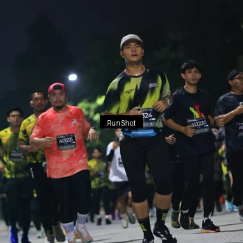 Runner Photo 6957808