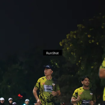 Runner Photo 6957828