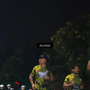 Runner Photo 6957831