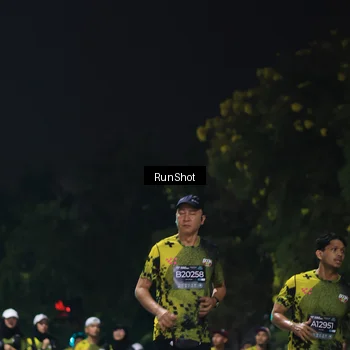 Runner Photo 6957842