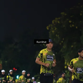 Runner Photo 6957850
