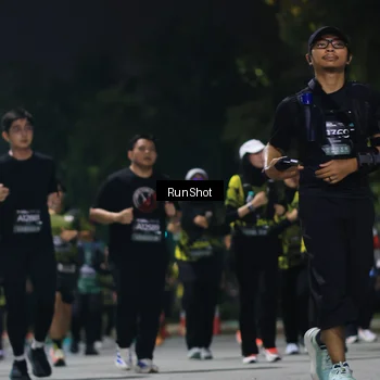 Runner Photo 6957900