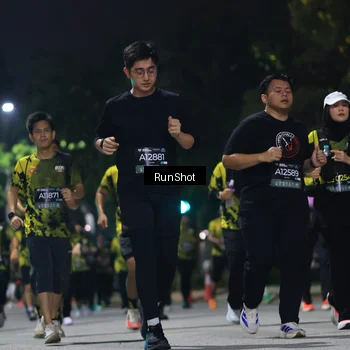 Runner Photo 6957925