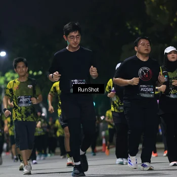 Runner Photo 6957927