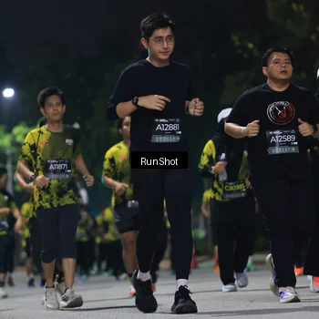 Runner Photo 6957930