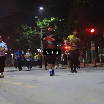 Runner Photo 6957998