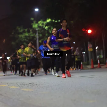 Runner Photo 6958022