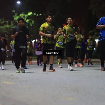 Runner Photo 6958039