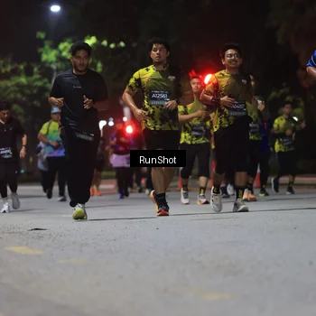 Runner Photo 6958047