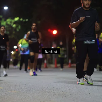 Runner Photo 6958068