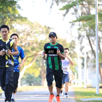 Runner Photo 6958069