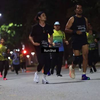 Runner Photo 6958094