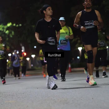 Runner Photo 6958100