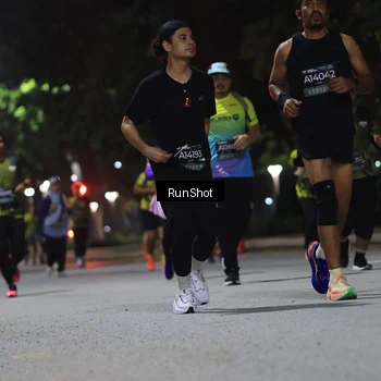Runner Photo 6958103