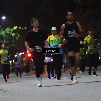 Runner Photo 6958116