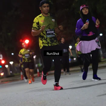 Runner Photo 6958122
