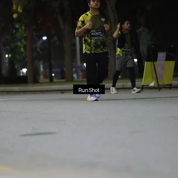 Runner Photo 6958140