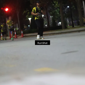 Runner Photo 6958145