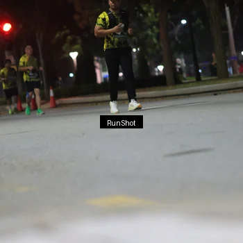 Runner Photo 6958168