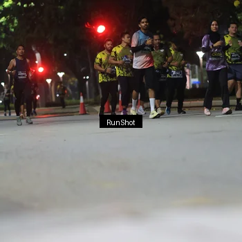Runner Photo 6958190