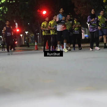 Runner Photo 6958192
