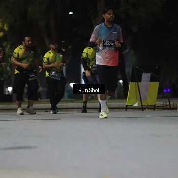 Runner Photo 6958201