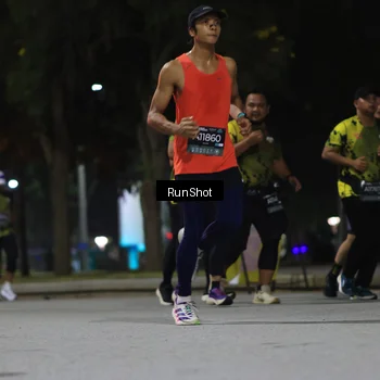Runner Photo 6958207
