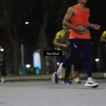 Runner Photo 6958212