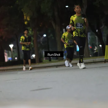 Runner Photo 6958218