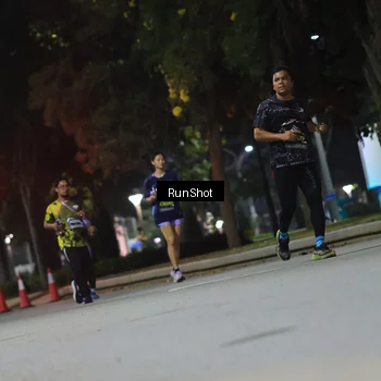 Runner Photo 6958230