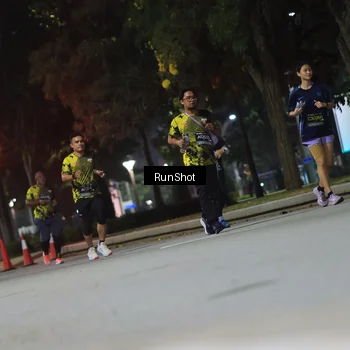 Runner Photo 6958240
