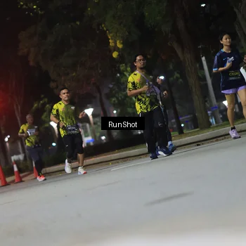 Runner Photo 6958244