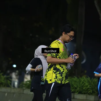 Runner Photo 6958253