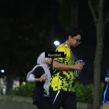 Runner Photo 6958255