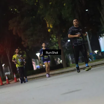 Runner Photo 6958256