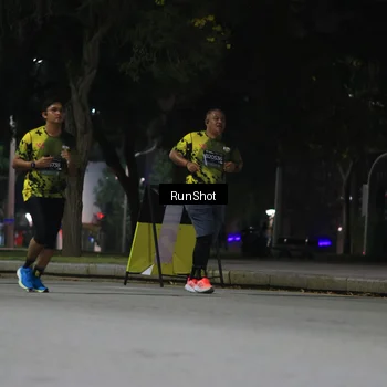Runner Photo 6958263