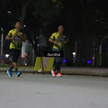 Runner Photo 6958266