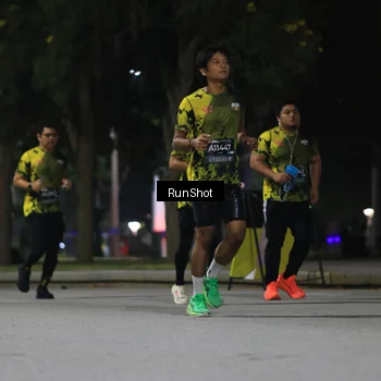 Runner Photo 6958273