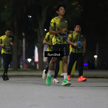 Runner Photo 6958274