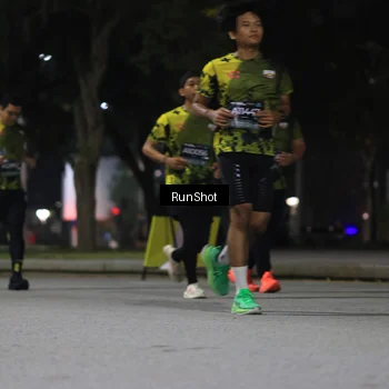 Runner Photo 6958279
