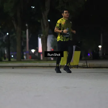 Runner Photo 6958280