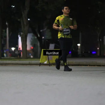 Runner Photo 6958291