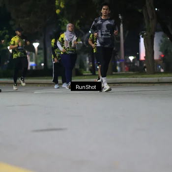 Runner Photo 6958299