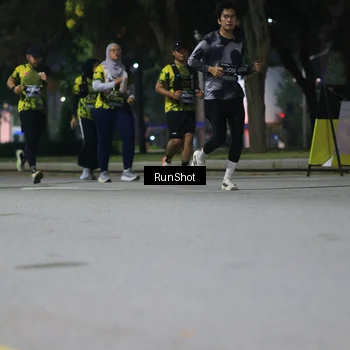 Runner Photo 6958306