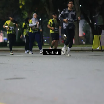 Runner Photo 6958310